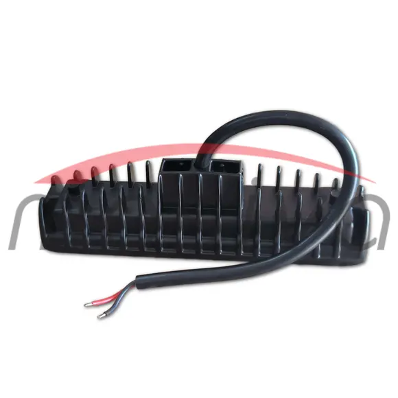 FAR RADNI LED PRAVOKUTNI  150 X 38 X 42   18W  1260 LM-4