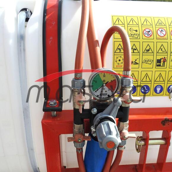 ATOMIZER 300 l, 2 REZ., STANDARDNA VERZIJA, PUMPA KŽK 65 l/min, 10 DIZA,  D.K.-7