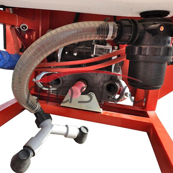 ATOMIZER 300 l, 2 REZ., STANDARDNA VERZIJA, PUMPA KŽK 65 l/min, 10 DIZA,  D.K.-9