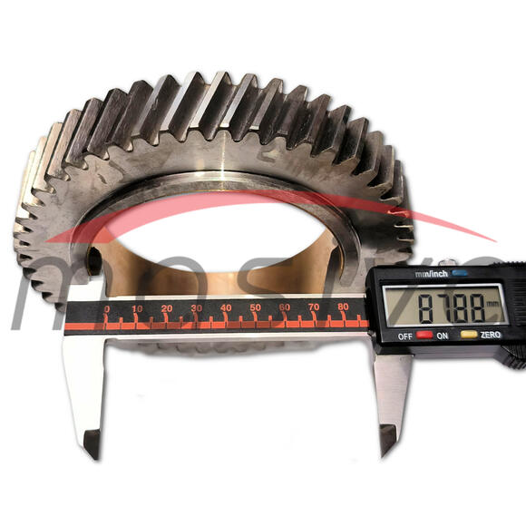 ZUPČANIK RAZVODA GORNJI ZETOR 5211,5245,6211,6245,7211,7245,7711,7745-3