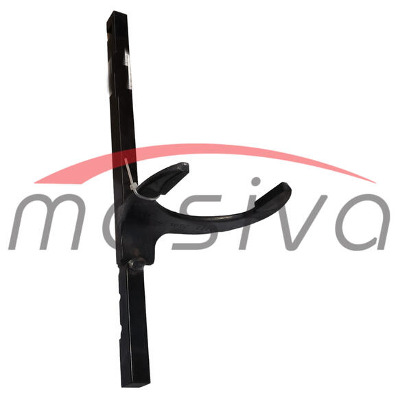 VILJUŠKA MJENJAČA PRVE BRZINE I RIKVERCA ZETOR 5211-6718-4