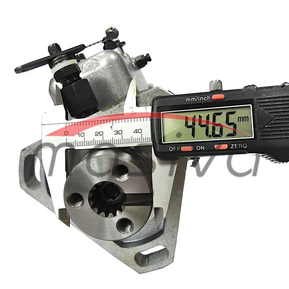 BOSCH PUMPA MASSEY FERGUSON MF-133-8