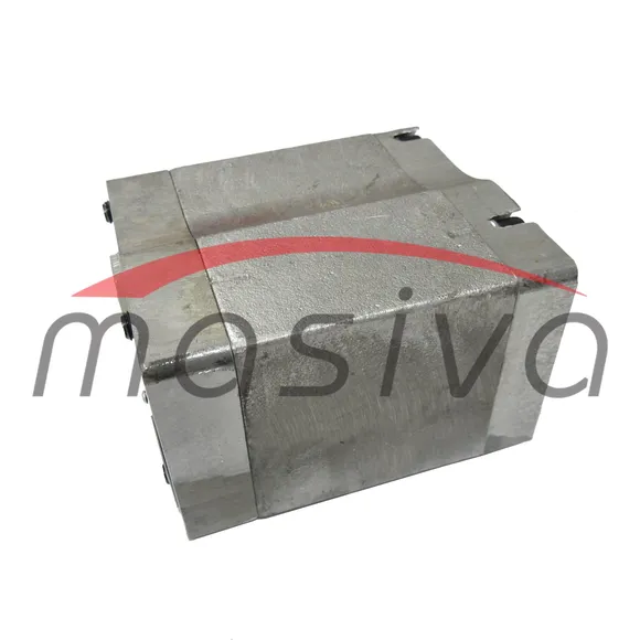 PUMPA HIDRAULIKE POMOĆNA IMT-560 STARA TIPA     3115 475 93-9