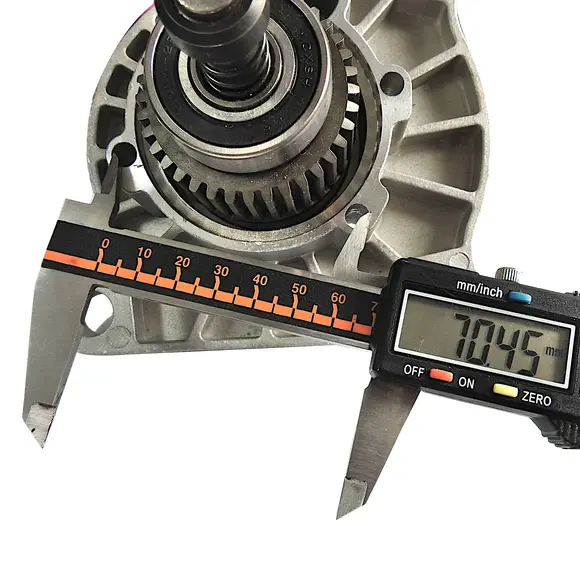 BENDIX I PRIRUBNICA ELEKTROPOKRETAČA IMT-539 S REDUKTOROM  Z=10-3