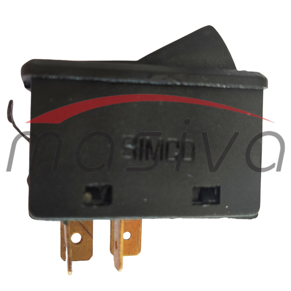 PREKIDAČ SVIJETLA ČETVRTASTI ČETRI IZVODA    SI-0