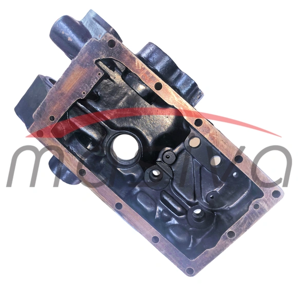 POKLOPAC HIDRAULIKE ZETOR-URSUS DUŽINA 370MM ŠIRINA 205MM-3
