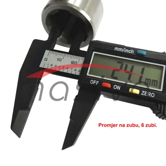 SPOJKA OSOVINE KARDANA 1"1/8" Z=6  L=100-4