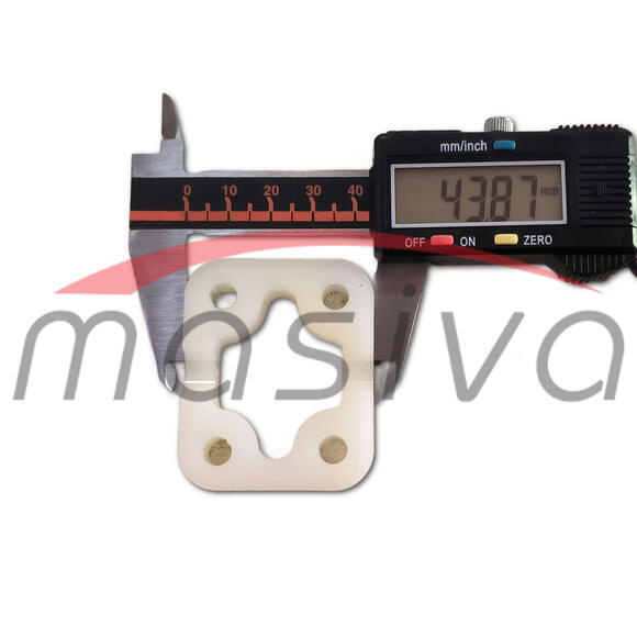 PLOČICA PEDALE GASA DONJA PVC ZETOR-6