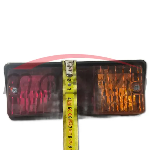 ŠTOP LAMPA S NOSAČEM ZADNJA DESNA DEUTZ DX 80-120  JOHAN DEERE SERIJA 20,30-5