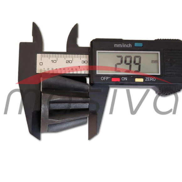 ZUPČANIK PUŽA BALIRKE JOHN DEERE SVAKI TIP Z-8-7