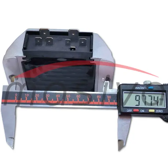 REGULATOR NAPONA LOMBARDINI S KONEKTOROM LDA-97/100/820/672  TV-418-523-730-5