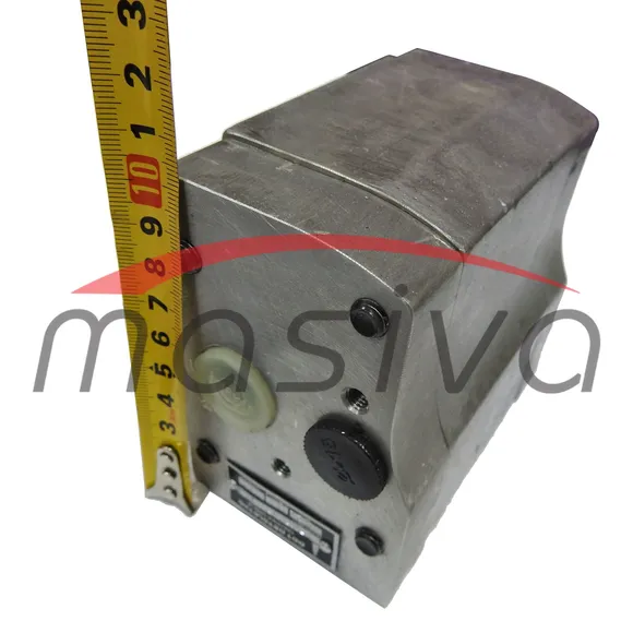 PUMPA HIDRAULIKE POMOĆNA IMT-560    3115 475 93/1 STARA TIPA-11