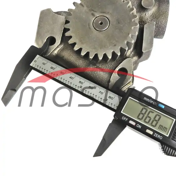 PUMPA ULJA TORPEDO 9006 FL-912 ŠEST CILINDRA    213 0442 M32x2  MASIVA-4