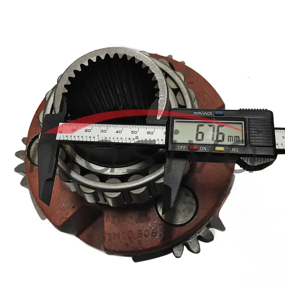 NOSAČ REDUKTORA KOMPLETAN  SITNI NUT IMT-560-577-3