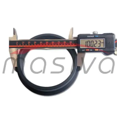 ČAURA ROTO KOSE DEUTZ FAHR 90 X 100 X 110 X 22  PVC-1