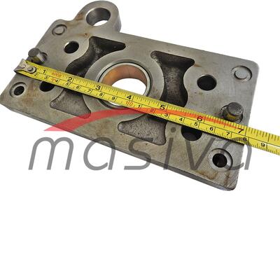 POKLOPAC PUMPE HIDRAULIKE PREDNJI IMT-542-549-560-565-577    560.02.190-3