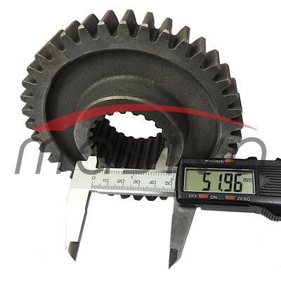 ZUPČANIK IMT-558-560   Z=40 GORNJEG POSREDNOG VRATILA  585.03.306-2