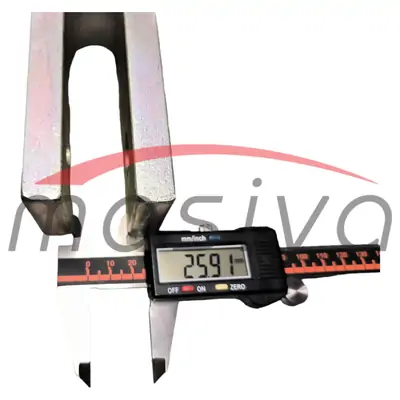 POLUGA REGULACIONA KOMPLETNA ZETOR ORIGINAL-1