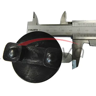 ZATVARAČ POKLOPCA MOTORA URSUS C330-4
