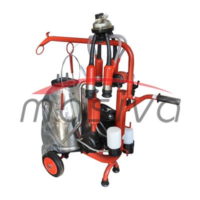 MUZILICA ZA KRAVE 1 JEDINICA, 1 KANTA 30l - CRNA SISNA GUMA, ULJNA PUMPA-1