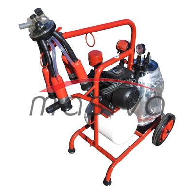 MUZILICA ZA KRAVE 1 JEDINICA, 1 KANTA 30l - CRNA SISNA GUMA, SUHA PUMPA, V-5