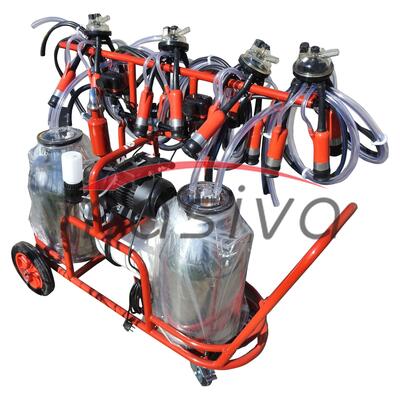 MUZILICA ZA KRAVE 4 JEDINICE, 2 KANTE 40l - CRNE SISNE GUME, ULJNA PUMPA, V