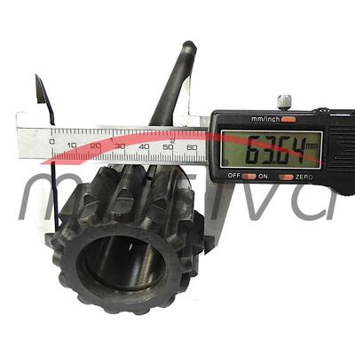 SPOJNIČKA OSOVINA VUČNA ZETOR 13 Z 560mm-2