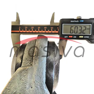 NOSAČ MOTORA KOMBAJNA DEUTZ FAHR FL-912  FL-913    02243338    MASIVA-3