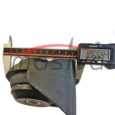 NOSAČ MOTORA KOMBAJNA DEUTZ FAHR FL-912  FL-913    02243338    MASIVA-6