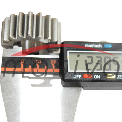 ZUPČANIK SREDNJI POGONA POMOĆNE PUMPE HIDRAULIKE IMT-560-577    560.55.004-1