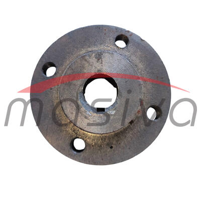 GLAVA VODENE PUMPA URSUS C-355,360 ( NOSAČ REMENICE I VENTILATORA )    50.10.209-1