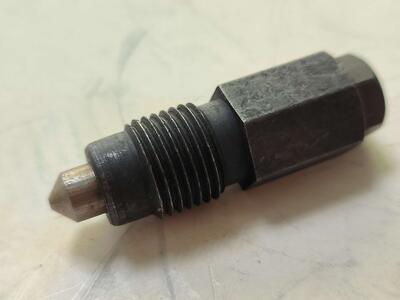 VENTIL MJENJAČA U POKLOPCU URSUS C-355/360 ZETOR  952016  IND-II