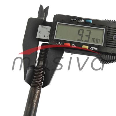 VIJAK KLAVIJATURE I POKLOPCA VENTILA IMT-533,539,540  M10x3/8" L=100-3