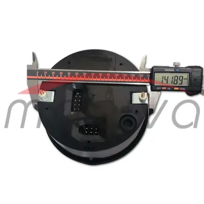 KOMBINIRANI INSTRUMENT BELARUS MTZ-82,820,952 140mm 12V SREDNJI SAT PRITISAK ULJ-3