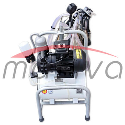 MUZILICA ZA KRAVE ZIDNA + KANTA 30l - ULJNA PUMPA, CRNE SISNE G.,MASIVA-5