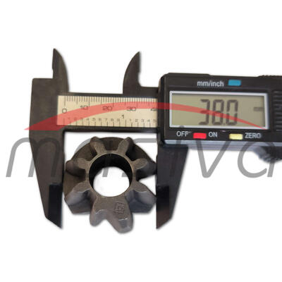 ZUPČANIK PUŽA BALIRKE JOHN DEERE SVAKI TIP Z-8-4