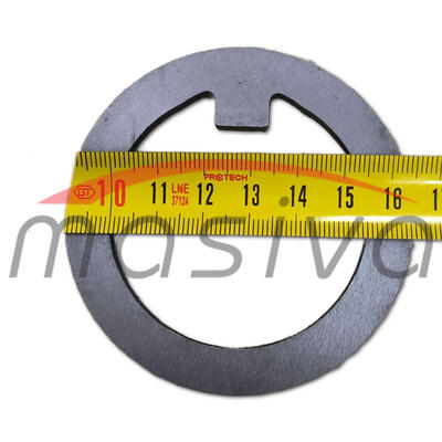 PODLOŠKA S PROREZOM PREDNJE VUČE ZETOR-3