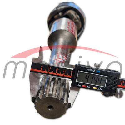 POLUOSOVINA KRAĆA PREDNJE VUČE IMT 560 UNUTARNJI DIO SA ZGLOBOM-5