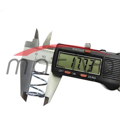 OPRUGA NOSAČA FILTERA GORIVA LOMBARDINI 6LD325/360/400 3LD450/510 ZAMJENSKI DIO-1