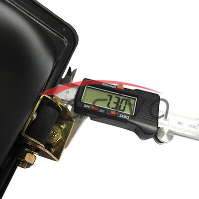 FAR RADNI ČETVRTASTI SA ZAŠTITOM H3 174 X 100 TOČKASTO STAKLO AUTOPAL-5