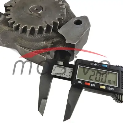 PUMPA ULJA TORPEDO 9006 FL-912 ŠEST CILINDRA    213 0442 M32x2  MASIVA-6