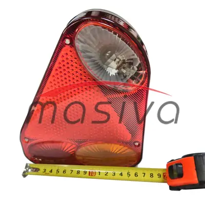 ŠTOP LAMPA UNIVERZALNA - TROKUT ZADNJA DESNA 218 X 174 X 56 mm