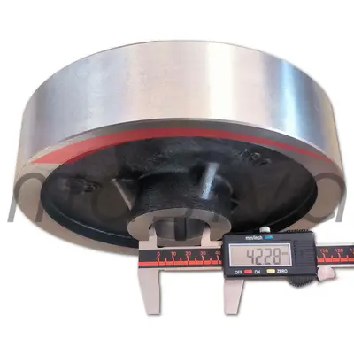 DOBOŠ RUČNE KOČNICE UNIVERZAL UTB-445  40.25.106    596206-7